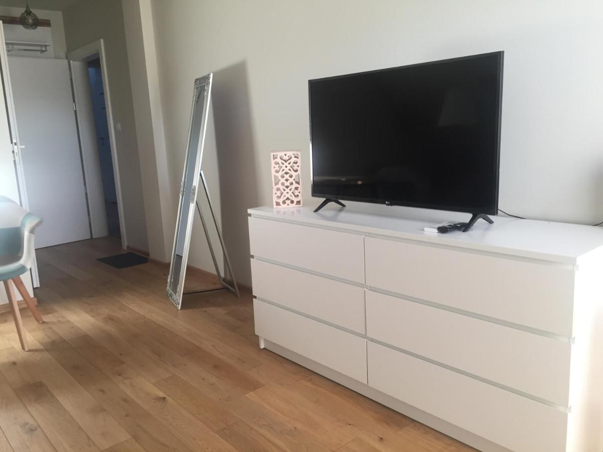 Ferienwohnung Dom Miodu I Wina Muszyna Exterior foto