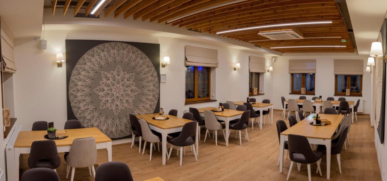 Ferienwohnung Dom Miodu I Wina Muszyna Exterior foto